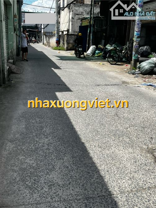 Bán nhà xưởng đường Vĩnh Lộc, diện tích 8mx29m, xưởng mới đẹp, giá 10.6 tỷ (TL)