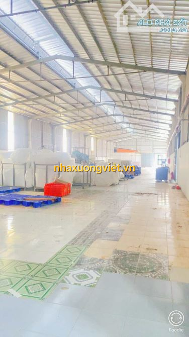 Cho thuê Kho 1.000 m2 mặt tiền Quốc lộ 1A giá 35 triệu