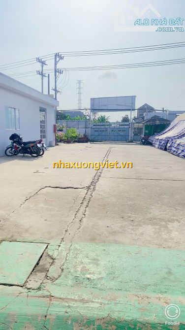 Cho thuê Kho 1.000 m2 mặt tiền Quốc lộ 1A giá 35 triệu