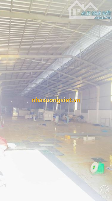 Cho thuê Kho 1.000 m2 mặt tiền Quốc lộ 1A giá 35 triệu