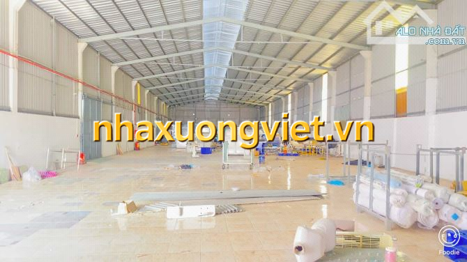 Cho thuê Kho 1.000 m2 mặt tiền Quốc lộ 1A giá 35 triệu