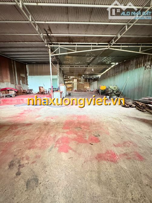 XT517 Cho thuê xưởng 800m2 ngay đường 13 KCN Amata gần ga xe lửa Hố Nai - Giá chỉ 15tr / T