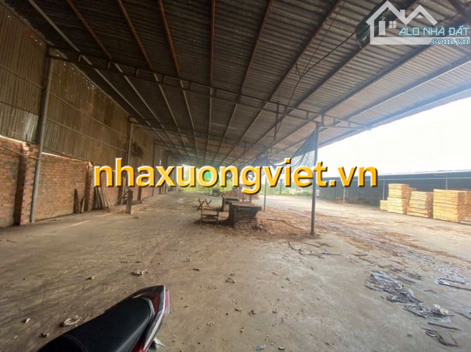 XT452 Cho thuê mặt bằng kinh doanh 2700m2 mặt tiền đường Lê Ngô Cát Tân Hoà.  Giá chỉ 40tr