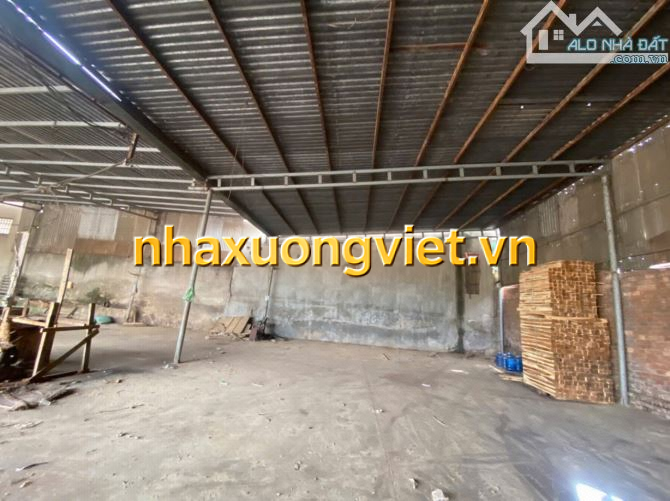 XT452 Cho thuê mặt bằng kinh doanh 2700m2 mặt tiền đường Lê Ngô Cát Tân Hoà.  Giá chỉ 40tr