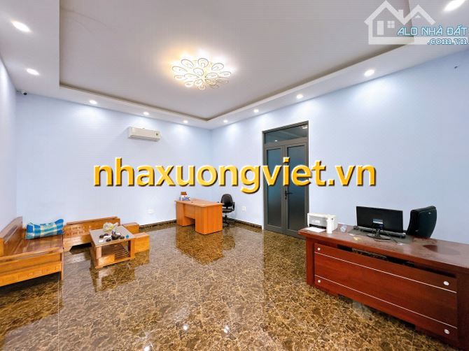 XT532 CHO THUÊ XƯỞNG MẶT TIỀN GẦN 2000m2  – THIỆN TÂN , VĨNH CỬU, ĐỒNG NAI