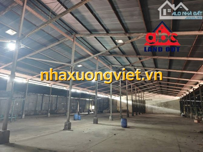 XT508 Cho thuê kho gần TDT gần 3000m2 - F. Hố Nai. BH. Gần QL.1A. Chỉ 40tr/tháng.