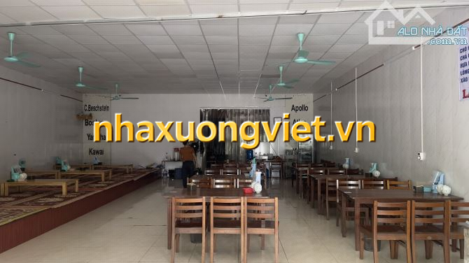 ***Cho thuê kho, mặt bằng kinh doanh 400m2 tại phú diễn.