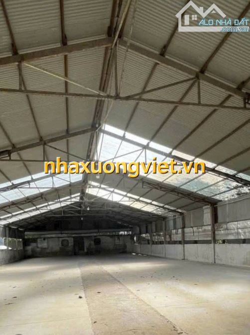 ✓Cho thuê xưởng 680m2 Gần Đường Hoàng Văn Bổn 200m.Giá thuê : 15 Triệu / tháng  HĐ Lâu Dài