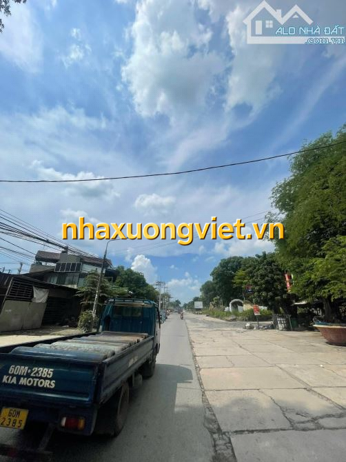 ✓Cho thuê xưởng 680m2 Gần Đường Hoàng Văn Bổn 200m.Giá thuê : 15 Triệu / tháng  HĐ Lâu Dài