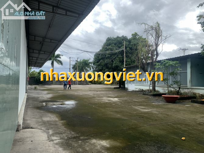 Xưởng mặt tiền Tỉnh Lộ 9, 6729m giá 45 tỷ. Đức Hòa Thượng.