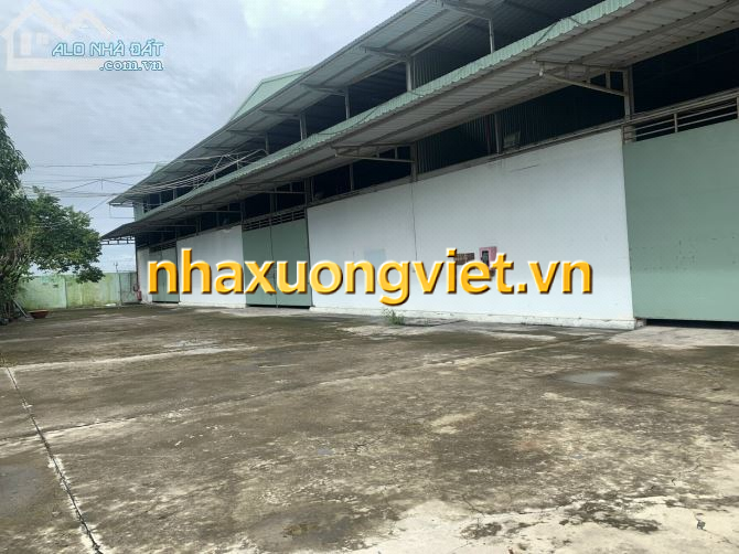 Xưởng mặt tiền Tỉnh Lộ 9, 6729m giá 45 tỷ. Đức Hòa Thượng.