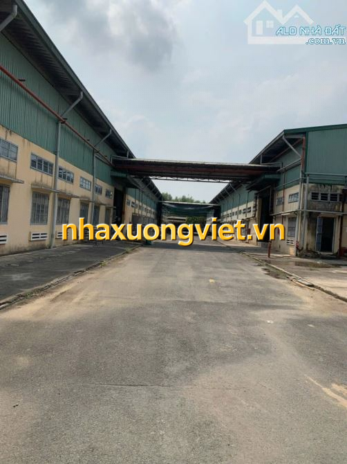 Xưởng Cụm CN Tân An 37.000m2 FUll SKC Đóng Thuế 1Lần Sổ Hoàn Công Góc 2 Mặt Tiền