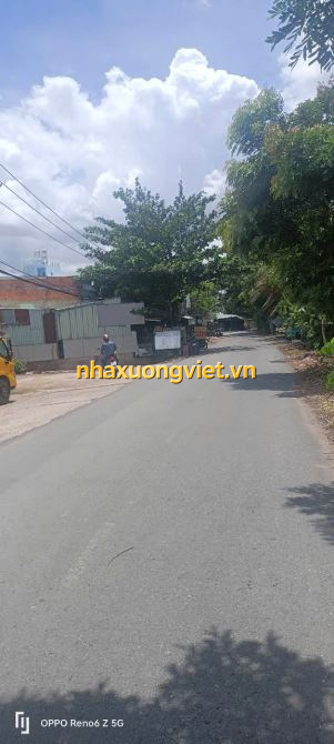 Bán kho giá rẻ Bình Chánh 1600m2 Kênh A gần Trần Văn Giầu