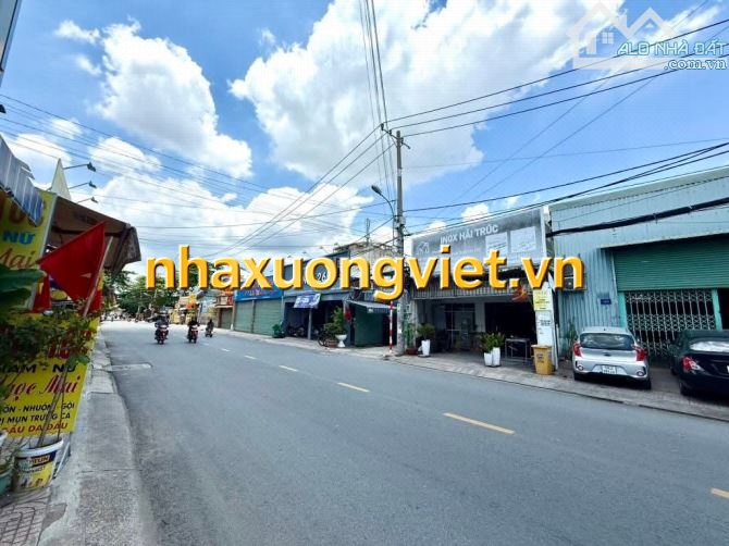 Bán nhà xưởng mặt tiền Tân Thới Hiệp Quận 12, 400m, 8x50m, 28,5 tỷ