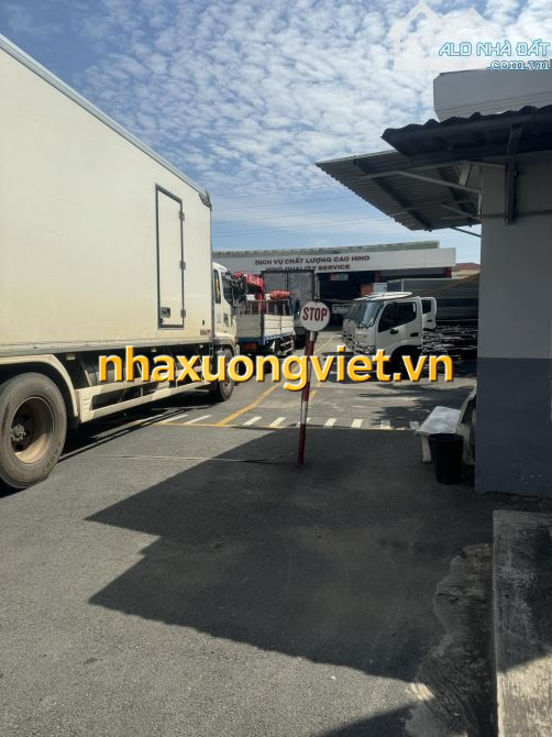 Bán Kho xưởng 17.600m2,  Bà Điểm - Bình Chánh, giá chỉ 84 tỷ - Sổ hồng