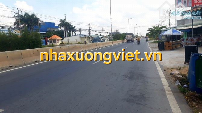 bán xưởng 12.700m2 thuộc xã Lương Bình, Bến Lức, Long An đường xe container giá 80 tỷ