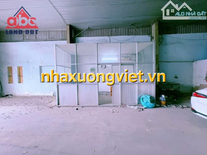 Cho thuê nhà xưởng 800m2 mặt tiền đường ql1a gần cầu sập gia rẻ