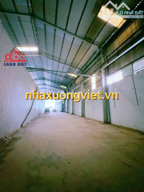 Cho thuê nhà xưởng 800m2 mặt tiền đường ql1a gần cầu sập gia rẻ