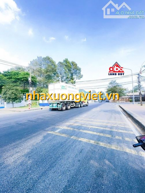 Cho thuê xưởng cơ khí khuân viên rộng 24.600m2 trong kcn Nhơn Trạch Đồng Nai giá rẻ