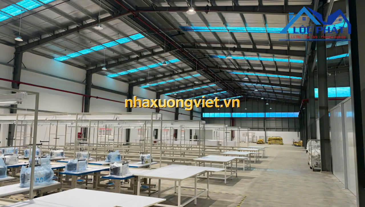 Cho thuê nhà xưởng 2552m2 KCN Long Khánh Đồng Nai chỉ 100k/m2
