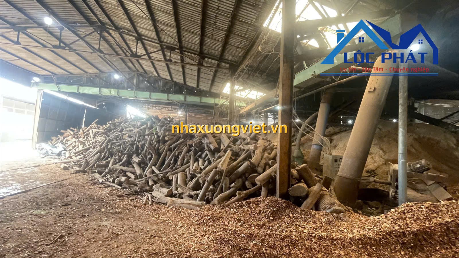 Bán xưởng gần 2500m2 phường Hố Nai, Đồng Nai  chỉ 24 tỷ