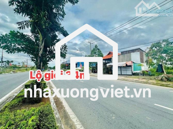 BÁN 1.630M2 ĐẤT SKC MẶT TIỀN ĐƯỜNG NGUYỄN VĂN CỪ THUẬN TIỆN LÀM KHO XƯỞNG