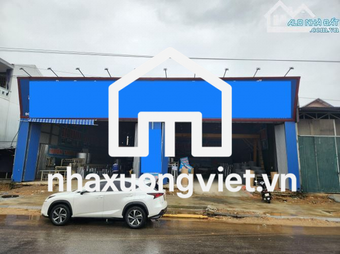 BÁN NHÀ XƯỞNG 200M2 MẶT TIỀN PHẠM VĂN ĐỒNG TP HUẾ GIÁ CHỈ 16.5TỶ