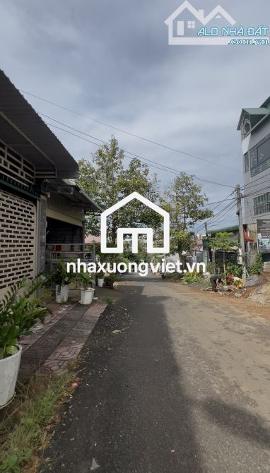 BÁN NHÀ KHO HỒ TÙNG MẬU - CHỢ MỚI BẢO LỘC | 6,6M X 27.5M - 5,6 TỶ BÁN GẤP