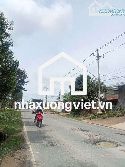 Bán căn nhà xưởng ngay mặt tiền ql27 - tt Đinh Văn Lâm Hà - Lâm Đồng