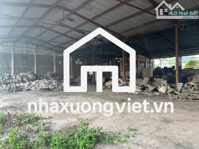 Bán xưởng ngay quốc lộ 51, hơn 3 hecta, giá chỉ 4 triệu/m2(XB054)