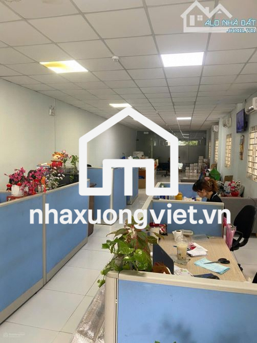 Cho thuê xưởng 1900m2 Hẻm xe Cont Quốc Lộ 1A Phường An Phú Đông Quận 12