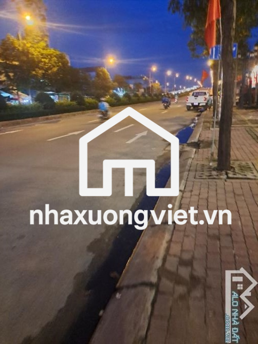 Bán kho xưởng 1000m² mặt tiền đường hà Huy giáp phường thạnh Lộc quận 12