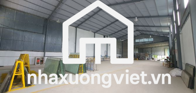 Cho thuê 350m2 nhà xưởng gần kcn phú nghĩa