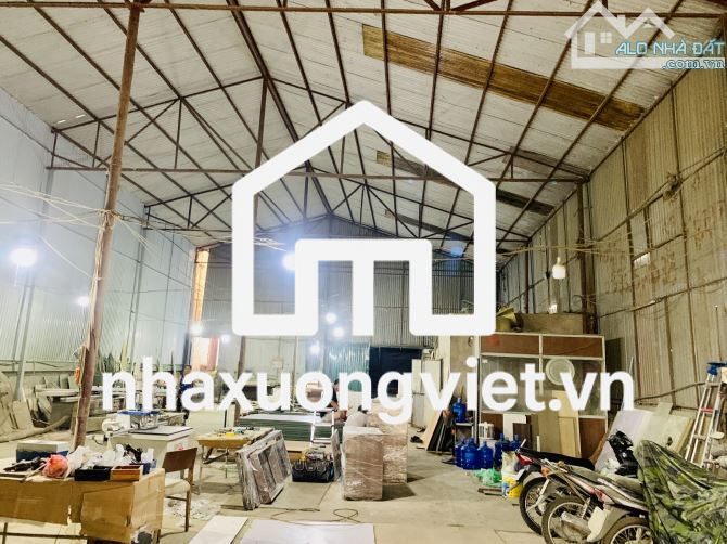 Cho thuê 500m2 kho chứa hàng bắc hồng đất thổ cư