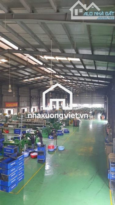 Bán nhà máy sản xuất 7800m² đang có sẵn dây chuyền sx tại KCN Quang Minh, Mê Linh, Hà Nội.