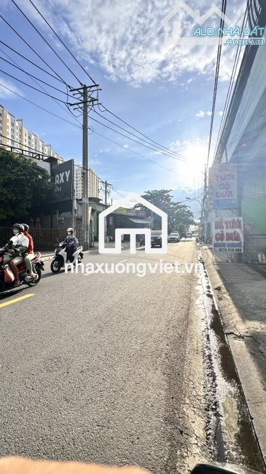 36.5 TỶ - BÁN NHÀ XƯỞNG CẤP 4 cũ  (10X36M)Mặt Tiền  đường gò dưa, p. tam bình ,tp. thủ đức