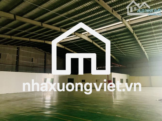 Cho thuê 2300m2 nhà xưởng đối diện cổng B kcn thăng long