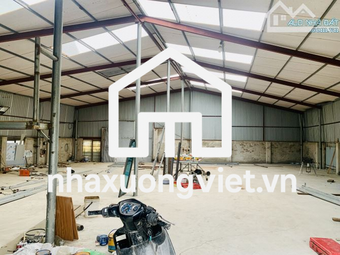 Cho thuê 260m2 chỉ 10tr cách cầu Nhật Tân 1km