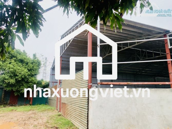 Cho thuê 900m2 nhà xưởng mới dựng