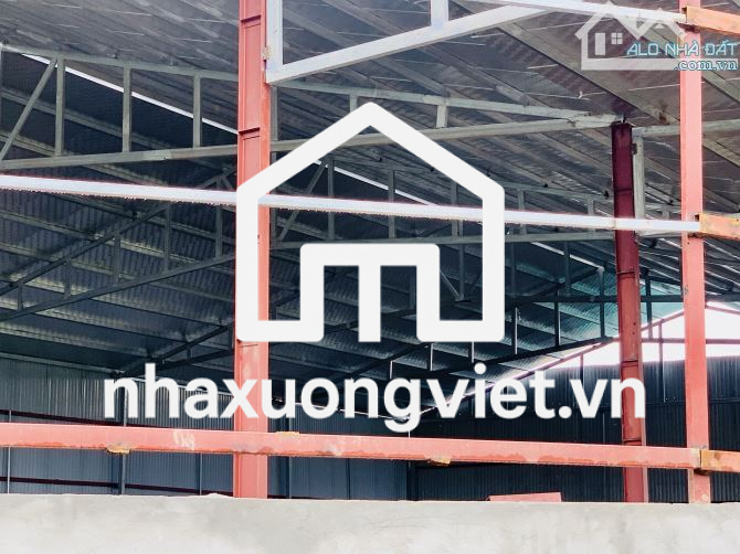 Cho thuê 900m2 nhà xưởng mới dựng