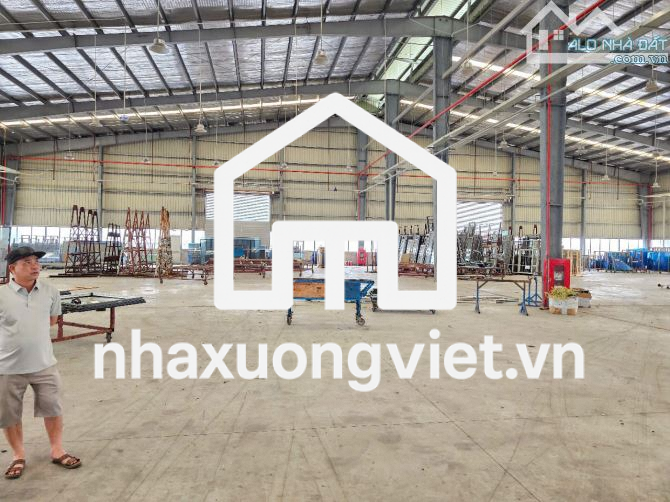 Cho thuê kho xưởng 6500m2, KCN Quang Minh, Huyện Mê Linh, Hà Nội.
