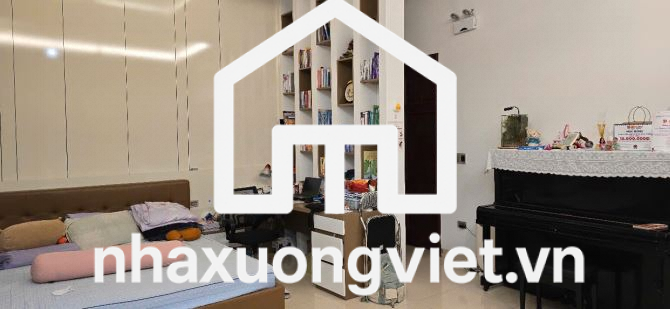 CHO THUÊ VĂN PHÒNG – NHÀ XƯỞNG THỜI TRANG KHÉP KÍN