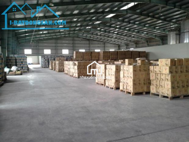 Cho thuê kho xưởng 2.400m² ĐỨC HÒA , Long An.