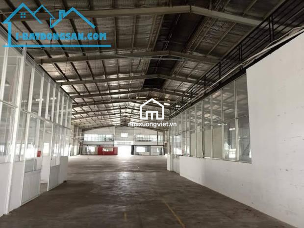 Cho thuê nhà xưởng gần 10.000m2 Tân Thới Nhất 17, Quận 12, liền kề Trường Chinh, giá rẻ